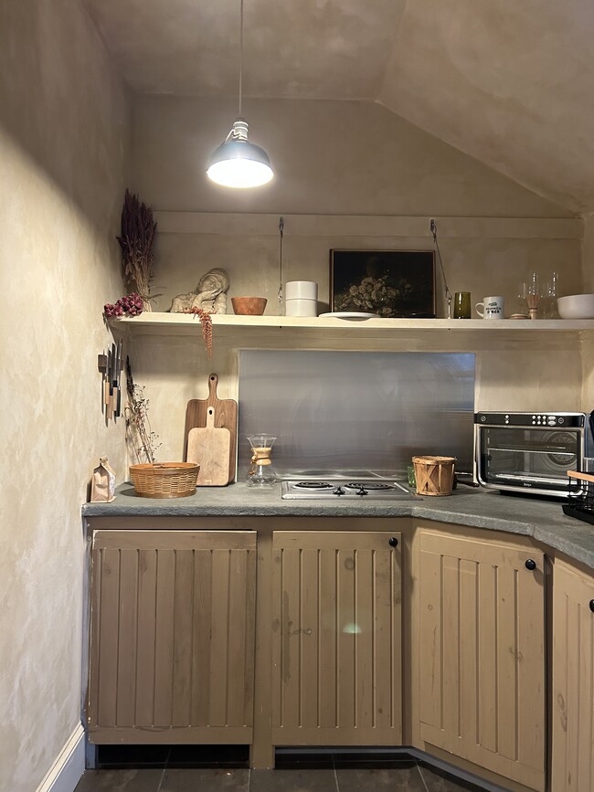 Quaint kitchen with everything you need - 72 Kenozia Lake Rd
