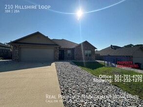 Building Photo - 210 Hillshire Loop
