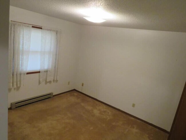 Building Photo - 817 Dorbe St
