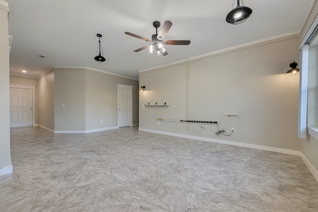 Foto del edificio - Must see 3 bedroom 2 bath!