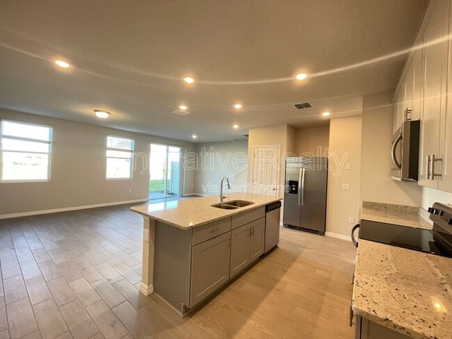 Building Photo - 2548 Sweet Viburnum Wy