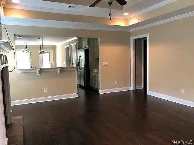 Building Photo - 2423 Deer Run Ct