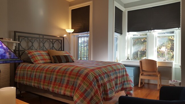 Foto del edificio - 634 14th St NE