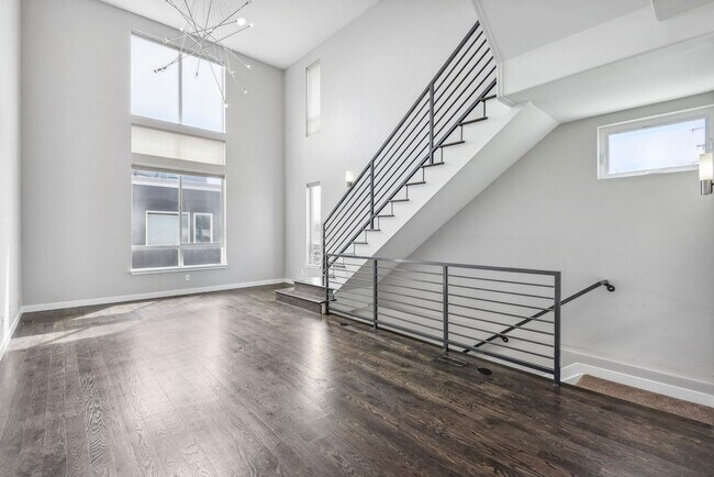 Foto del edificio - 1551 W 43rd Ave