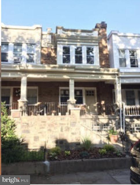 Building Photo - 879 N 21st St