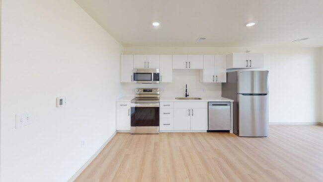 Kitchen - Maple Rock Reserve