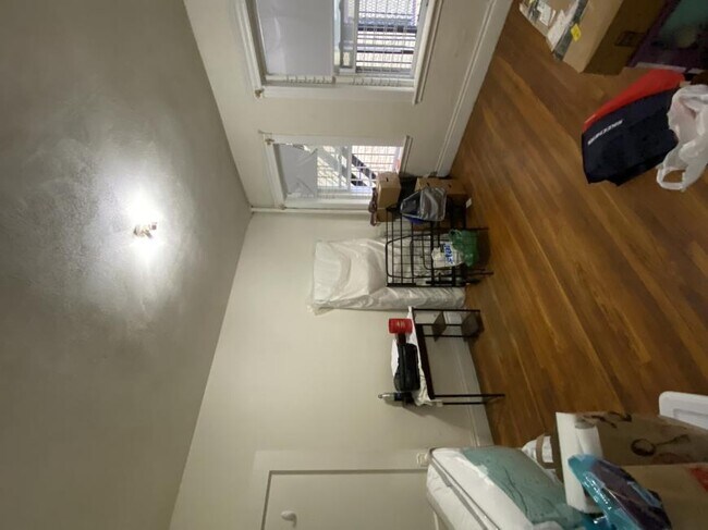 Foto del edificio - 3 bedroom in Boston MA 02134