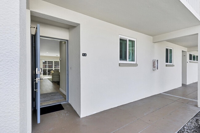 Foto del edificio - 500 S Washington Dr