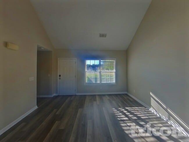 Building Photo - 209 Chestatee Trace