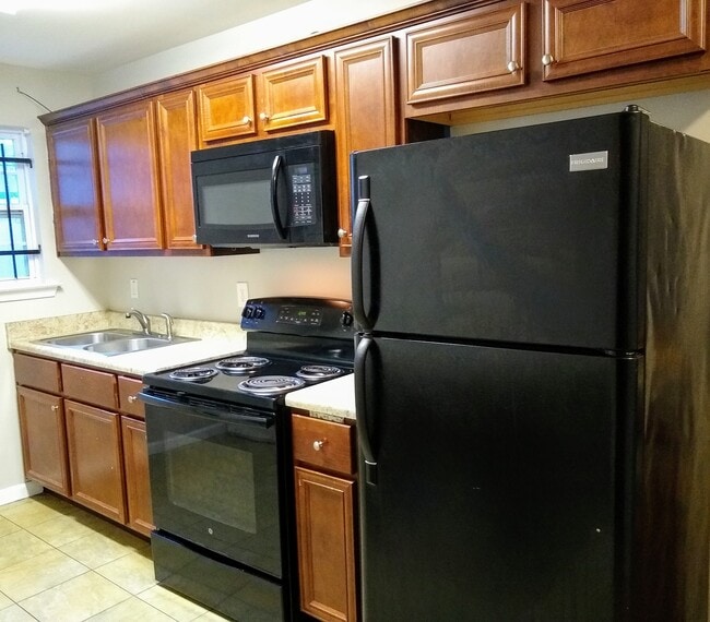 Kitchen - Parsons Pointe