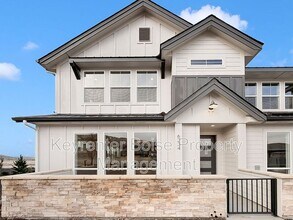 Building Photo - 6234 N Holly Spgs Ln