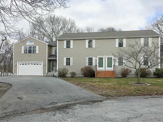 Building Photo - 45-42 Brookfarm Dr