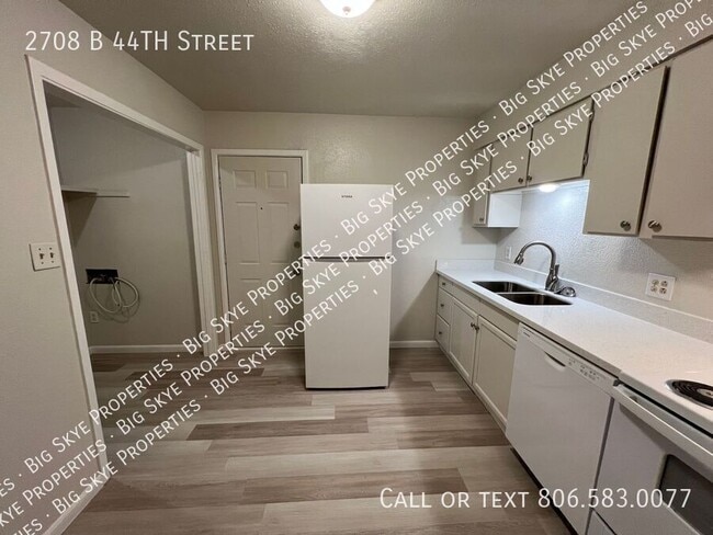 Building Photo - 2708 44th St