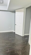Building Photo - 55 Masters Green Crescent