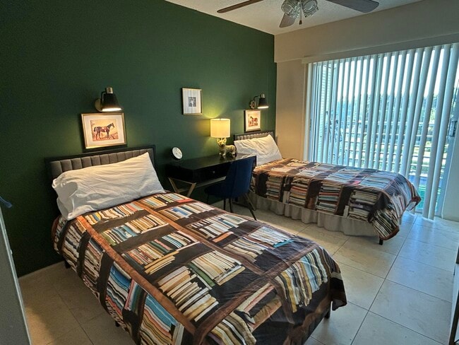 Building Photo - 243 Suffolk F