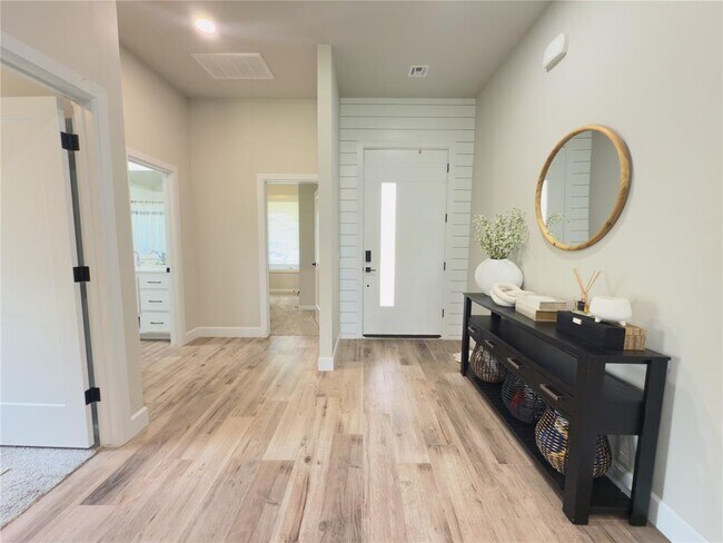 Foto del edificio - 6109 NW 158th St