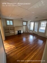 Building Photo - 798 W Market St