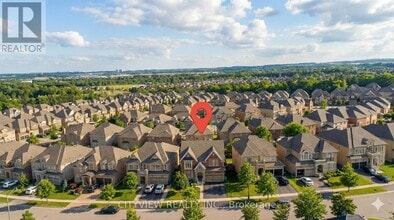 Building Photo - 12 Fort Williams Dr