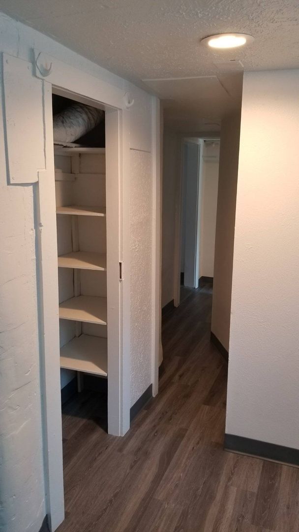 Foto del edificio - 3 Bed Duplex for Rent in a Peaceful Neighborhood south of Baseline