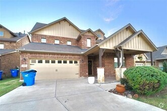 Building Photo - 5705 Petunia Ln