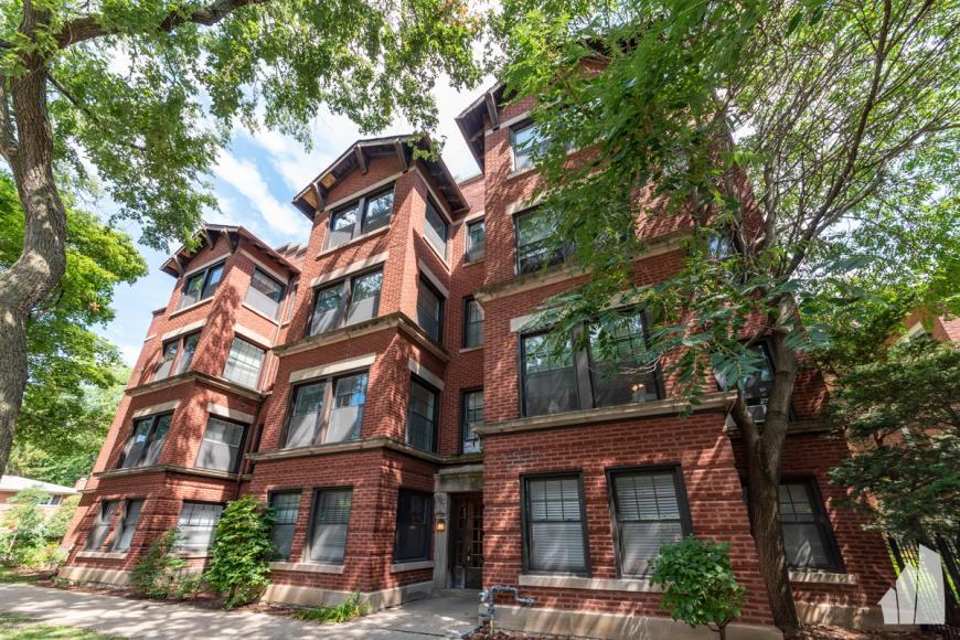 Foto principal - 5 bedroom in Evanston IL 60202