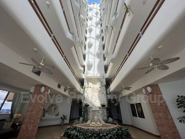 Foto del edificio - 3023 S Atlantic Ave
