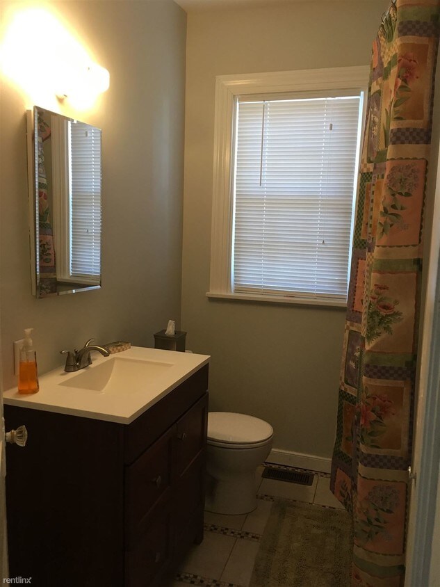 Primary Photo - 2 br, 1 bath House - 7002 Creighton Rd