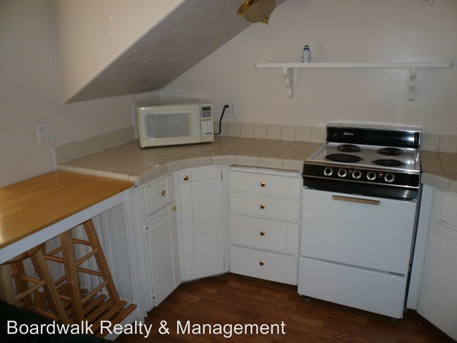 Building Photo - 1043 Straw Hat Ln