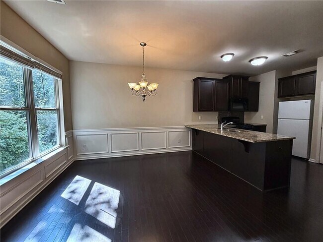 Foto del edificio - 2573 Chimney Hill Pl