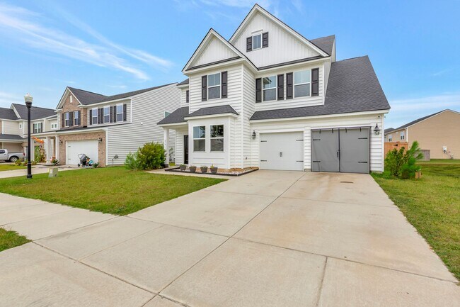 Foto del edificio - Live the Cane Bay Lifestyle – Stunning 5BR...