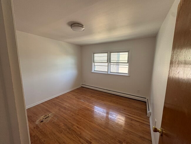 Building Photo - 231 Rahway Ave
