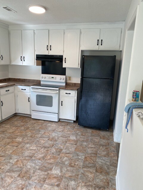 Foto del edificio - 7765 Co Rd 54