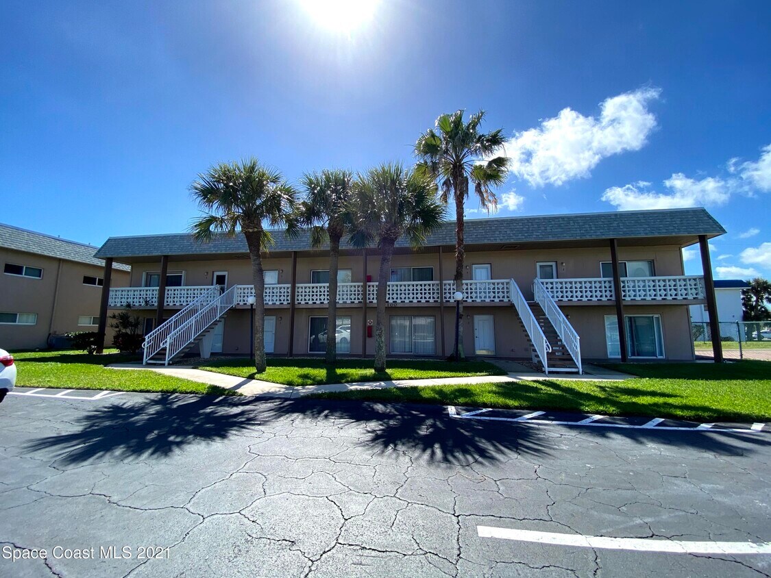 3150 N Atlantic Ave Unit 1006, Cocoa Beach, FL 32931 Condo for Rent