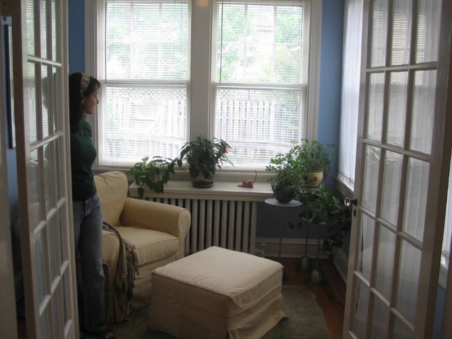 Foto del edificio - 3328 Kensington Ave