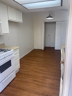 Building Photo - Moonshadow Apartments