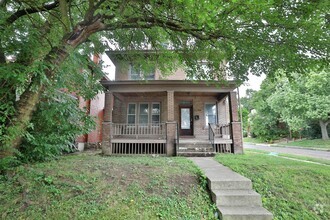 Building Photo - 126-126.5-1265 Frambes Ave