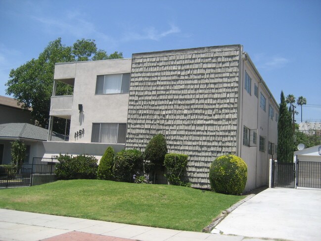 Building Photo - 1151 Justin Ave