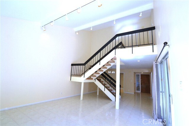 Building Photo - 3 Bayberry Way