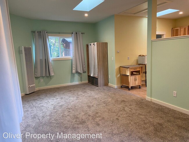 Building Photo - Studio, 1 bath House - 382 Brooktree Ranch...