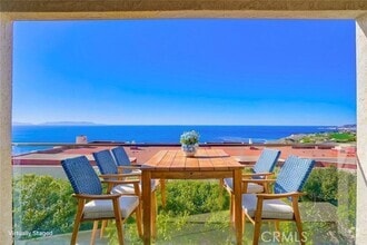Building Photo - 3200 La Rotonda Dr