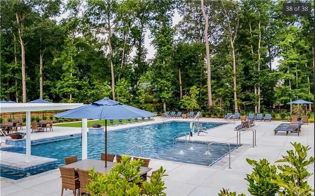 Foto del edificio - 145 Big Wds Dr