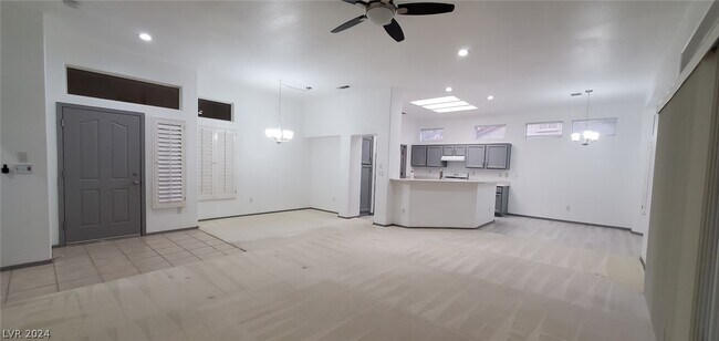 Building Photo - 9969 Bundella Dr