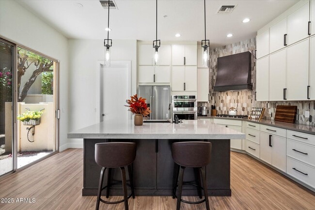 Building Photo - 8224 E Angel Spirit Dr