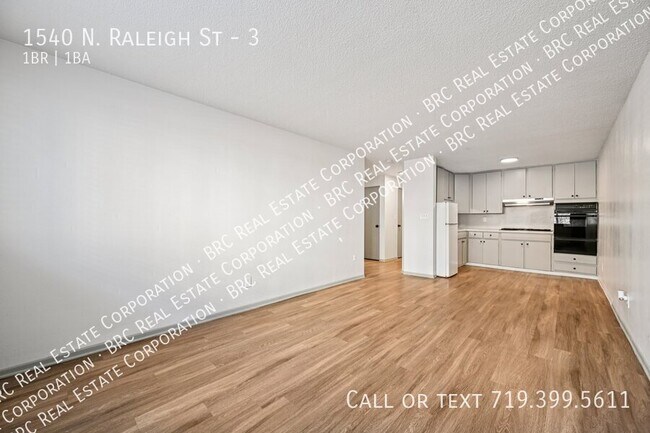 Foto del edificio - 1540 N Raleigh St