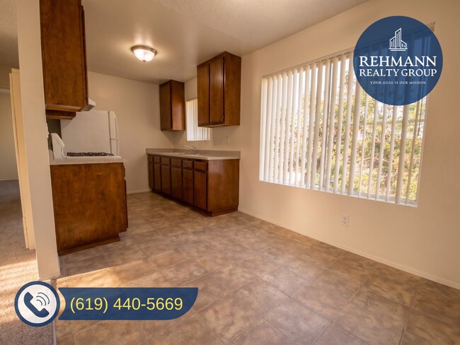 Foto del edificio - 1010 S Magnolia Ave