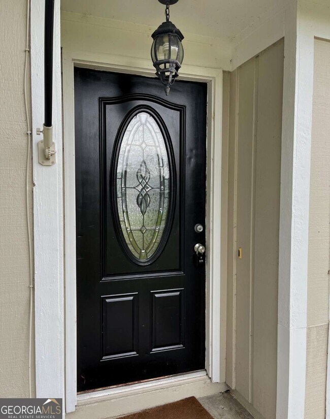 Building Photo - 414 Sunnyside Dr