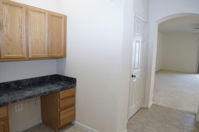 Foto del edificio - 3007 Langdon Ln N