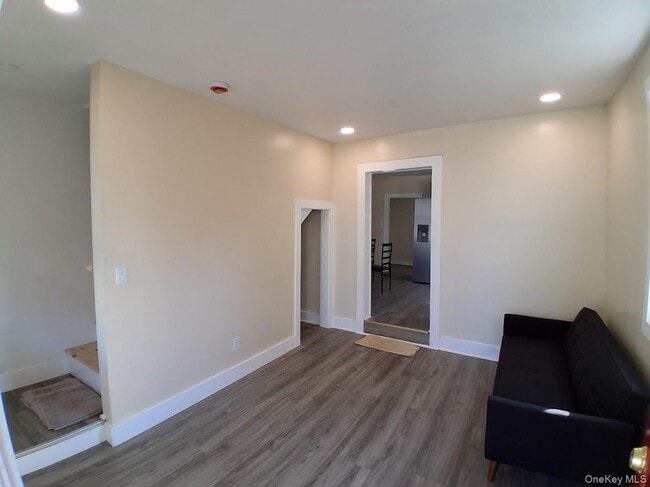 Foto del edificio - 12 Tobacco Ln