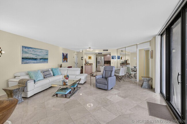 Building Photo - 2800 N Ocean Dr