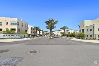 Building Photo - 5150 Calle Sandwaves